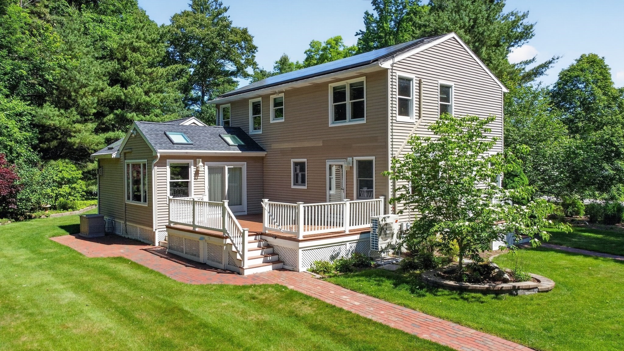 111 North St, Grafton, MA 01519