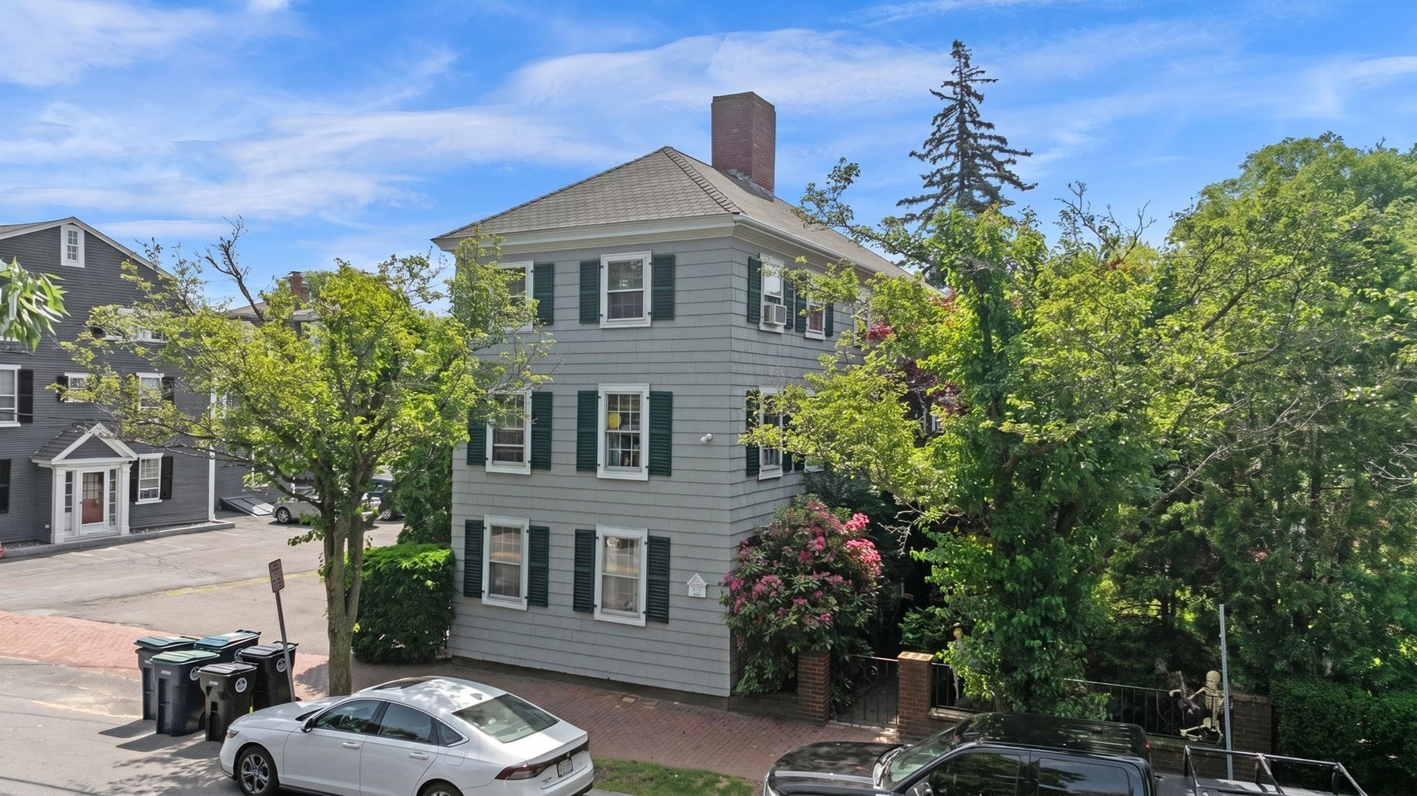 395 Essex, Salem, MA 01970