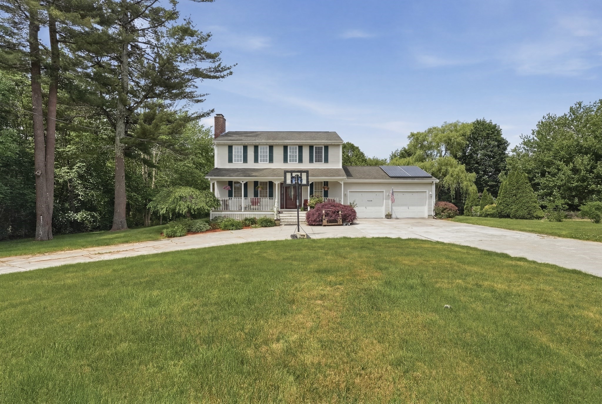1527 Main Street, Acushnet, MA 02743