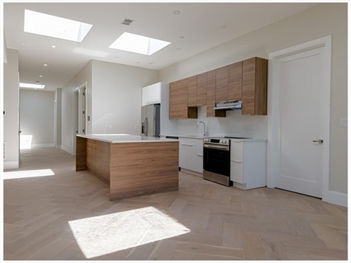 1 Jackson Street, Apt 302