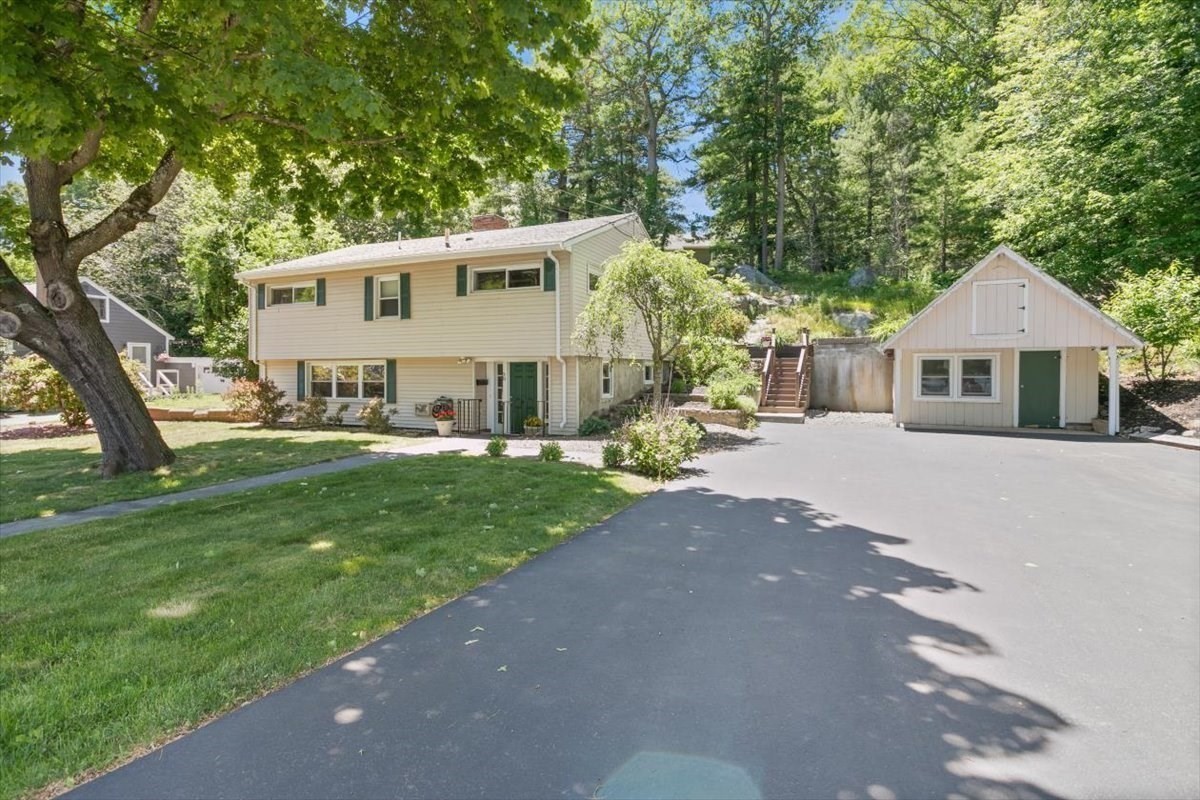 38 Brimbal Ave, Beverly, MA 01915