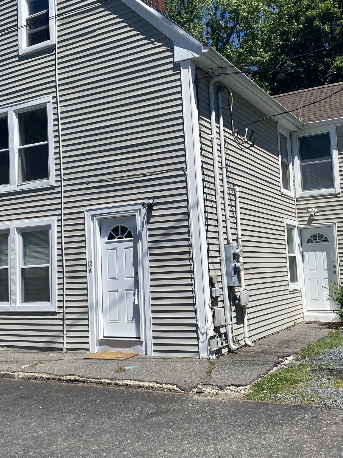 12 Campbell Ct, Taunton, MA 02718 - Image 2