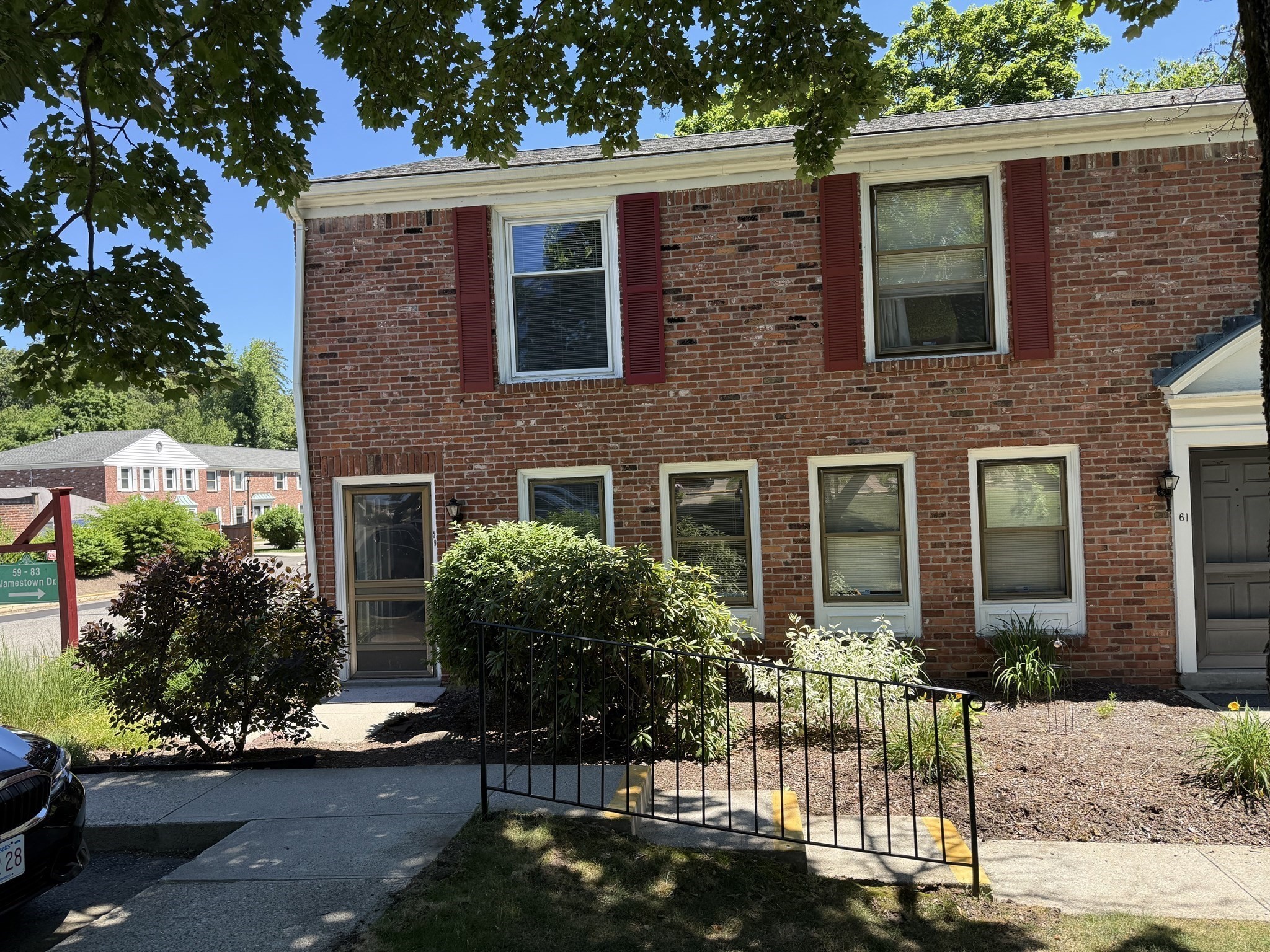 59 Jamestown Dr Unit 59, Springfield, MA 01108
