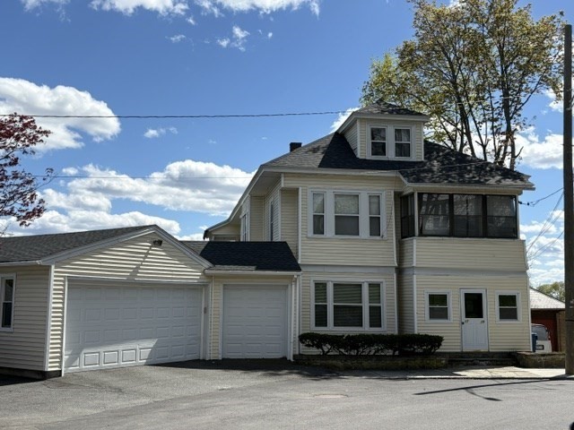 15 Allyn Ter, Lawrence, MA 01841