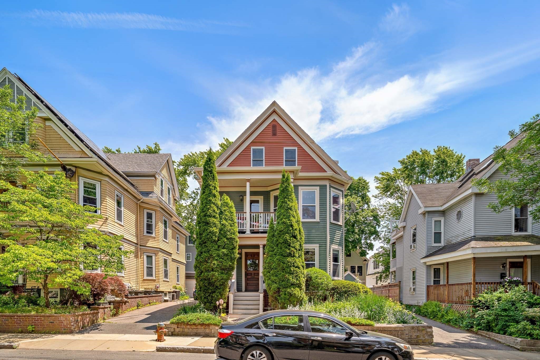 25 Banks St Unit 2, Somerville, MA 02144