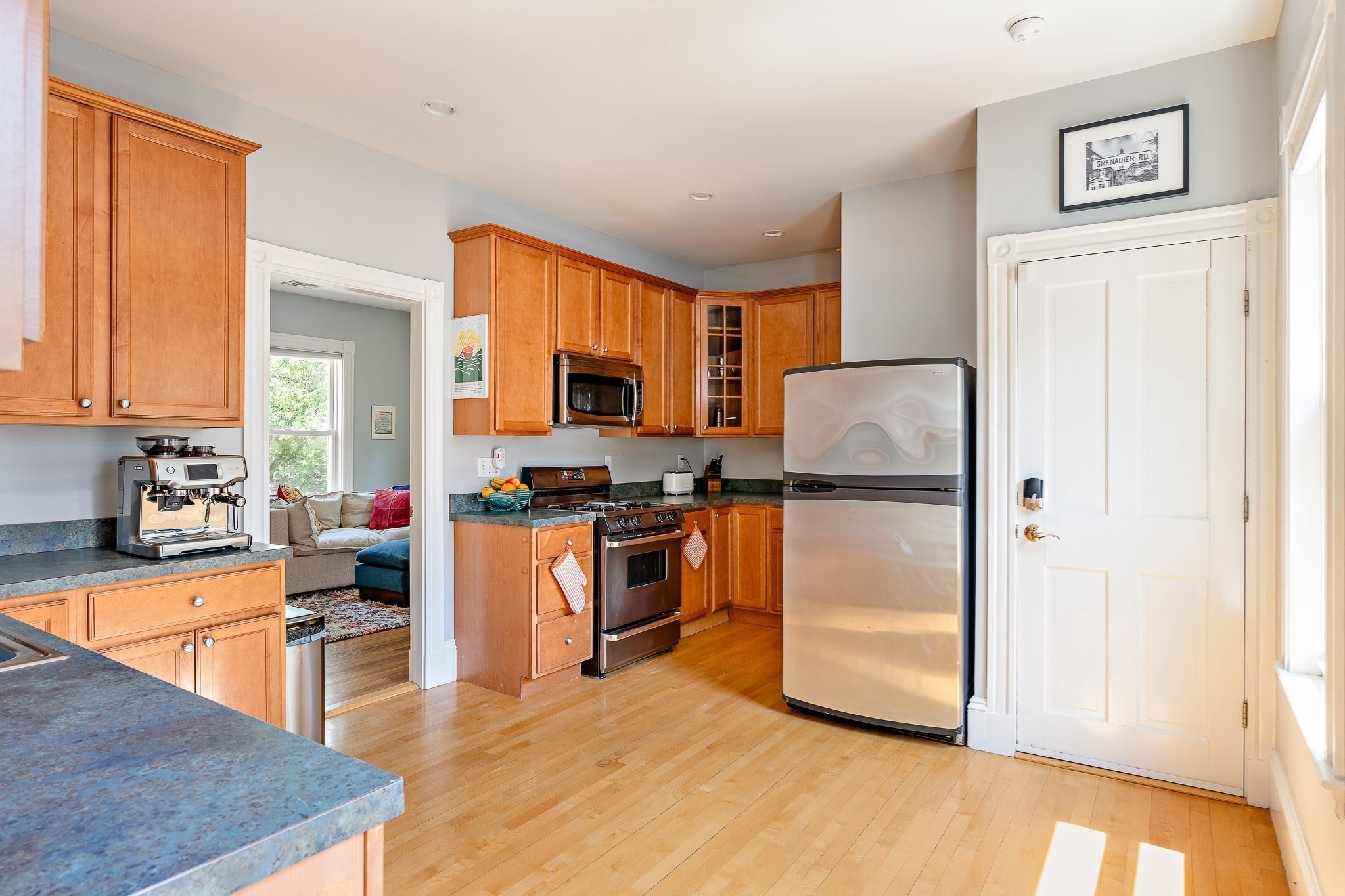 25 Banks St Unit 2, Somerville, MA 02144 - Image 4