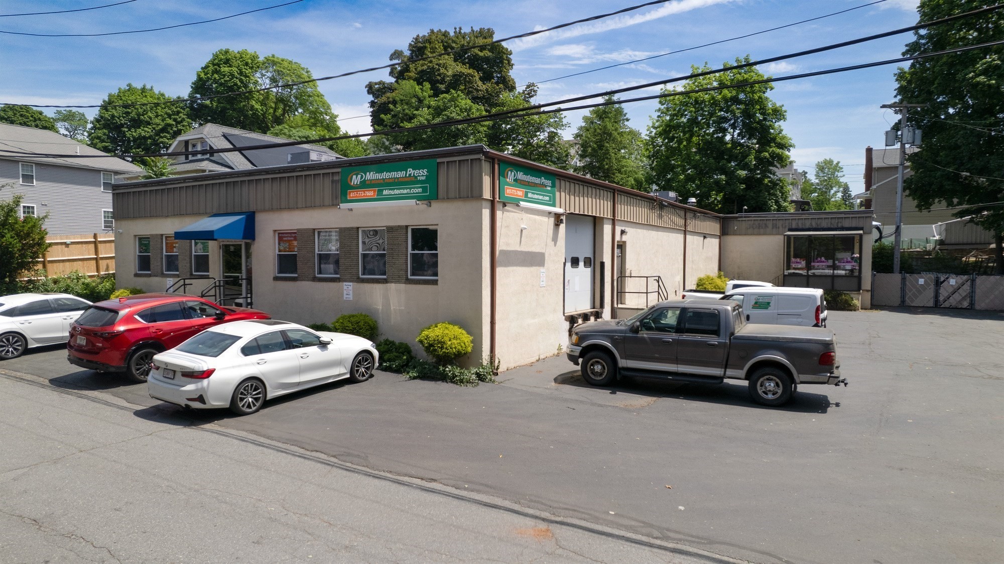 40 Oval Rd, Quincy, MA 02170