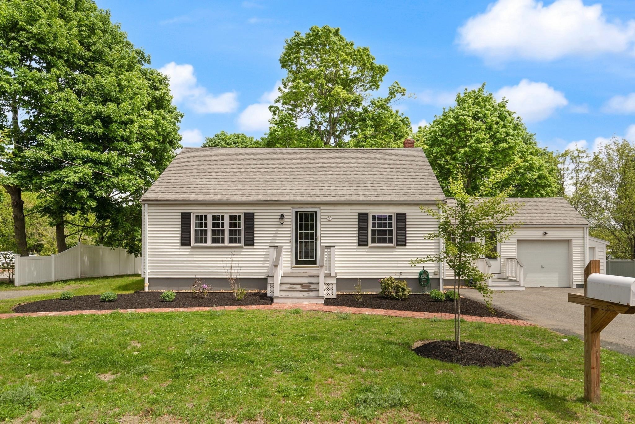 32 Prince St, Danvers, MA 01923