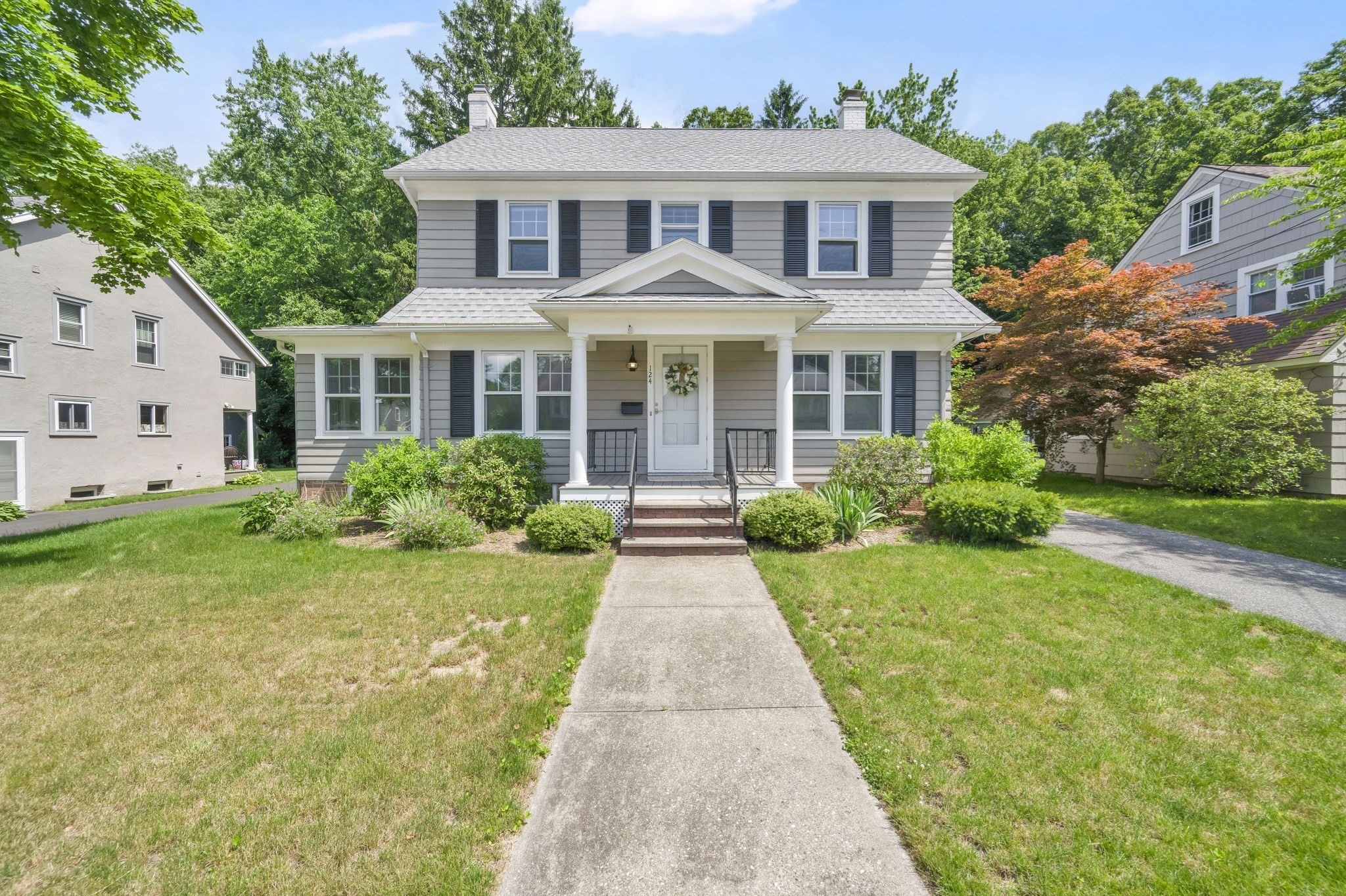 124 Westmoreland Ave, Longmeadow, MA 01106