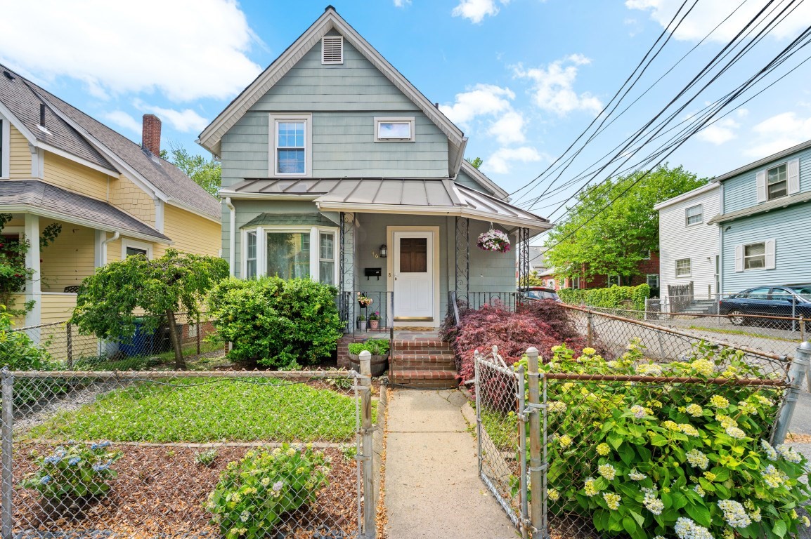 46 Linden Ave, Somerville, MA 02143