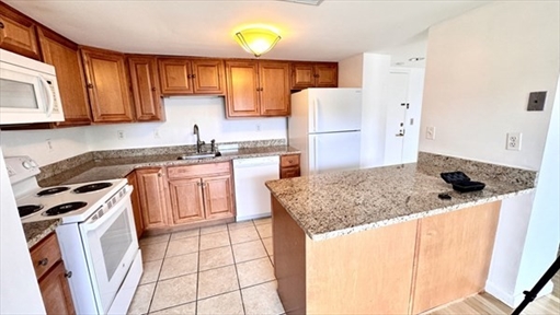 85 Brainerd Rd, Apt 404