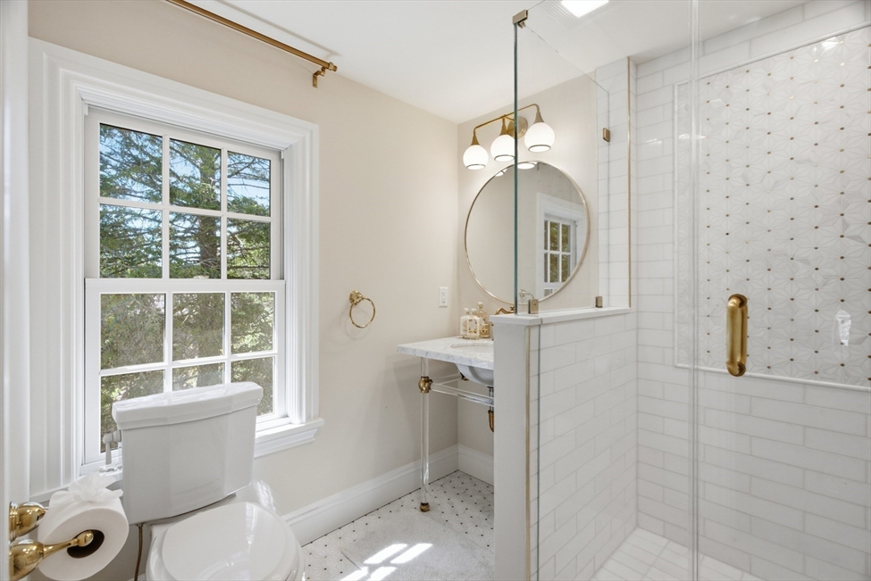 31 Boyles Street, Beverly, MA Image 36
