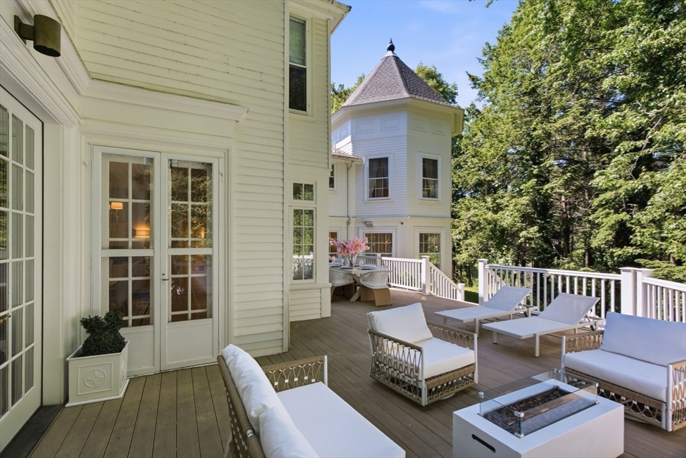 31 Boyles Street, Beverly, MA Image 38