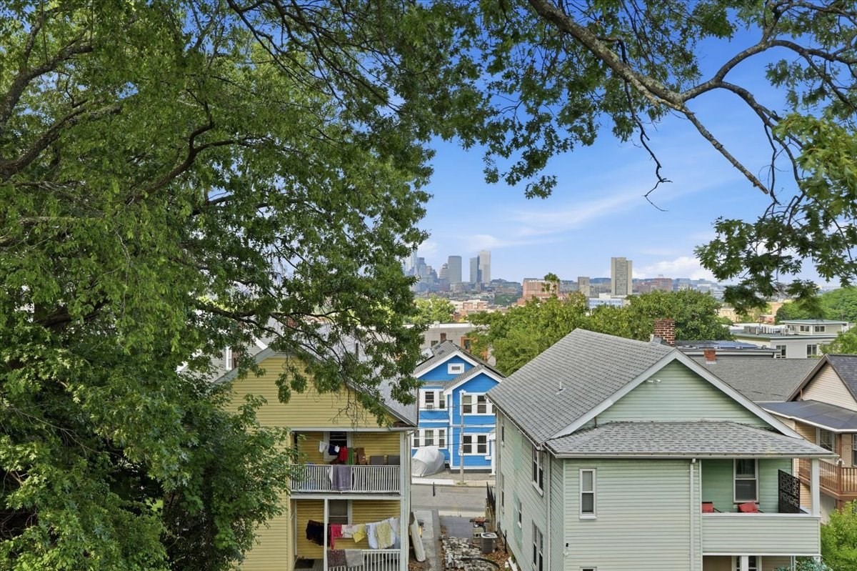 16 Logan St, Fort Hill, Boston, MA 02119 - Image 20