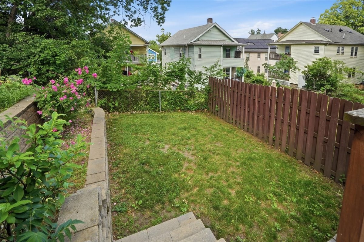 16 Logan St, Fort Hill, Boston, MA 02119 - Image 33