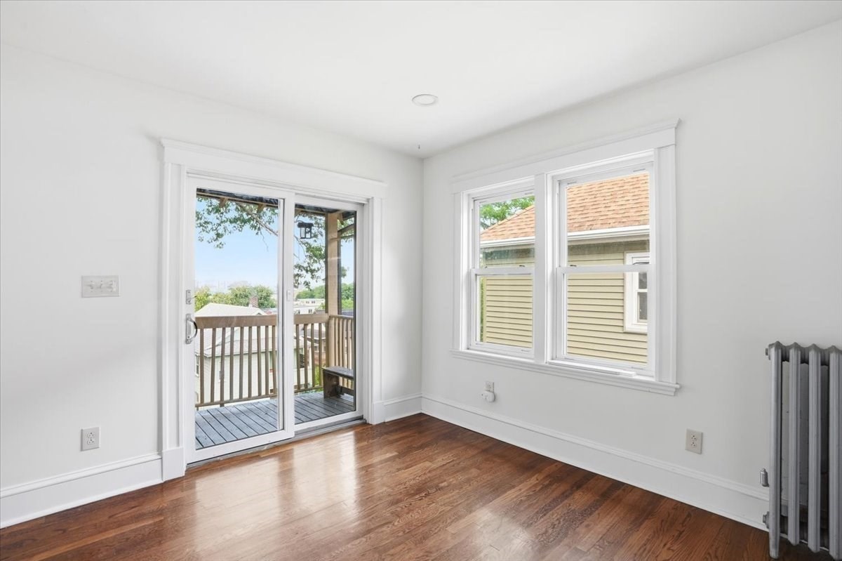 16 Logan St, Fort Hill, Boston, MA 02119 - Image 8