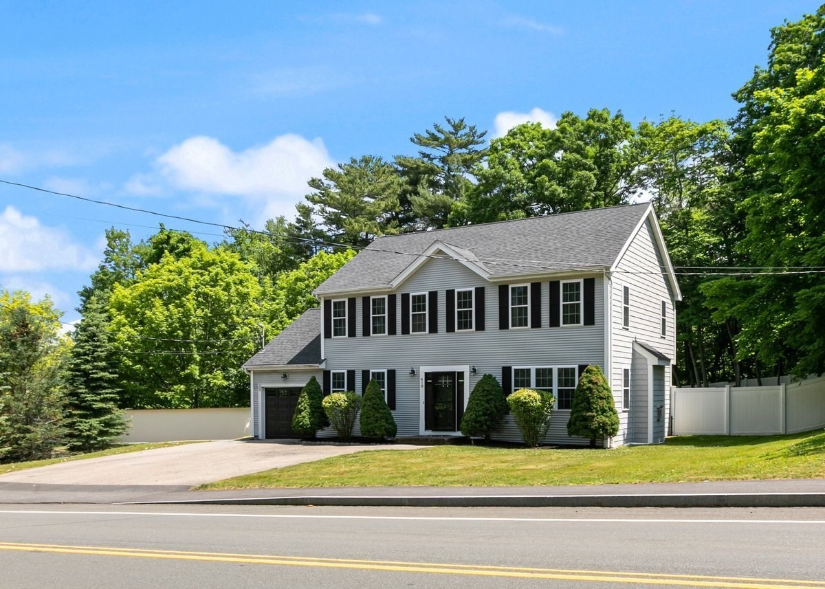 418 Beech St, Rockland, MA 02370