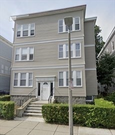 25 Hosmer St, Apt 3R