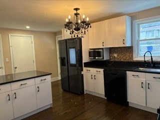 52 Troy Lane, Apt 52