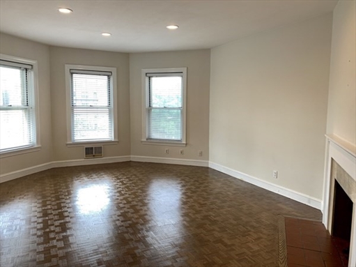416 Commonwealth Ave, Apt 414