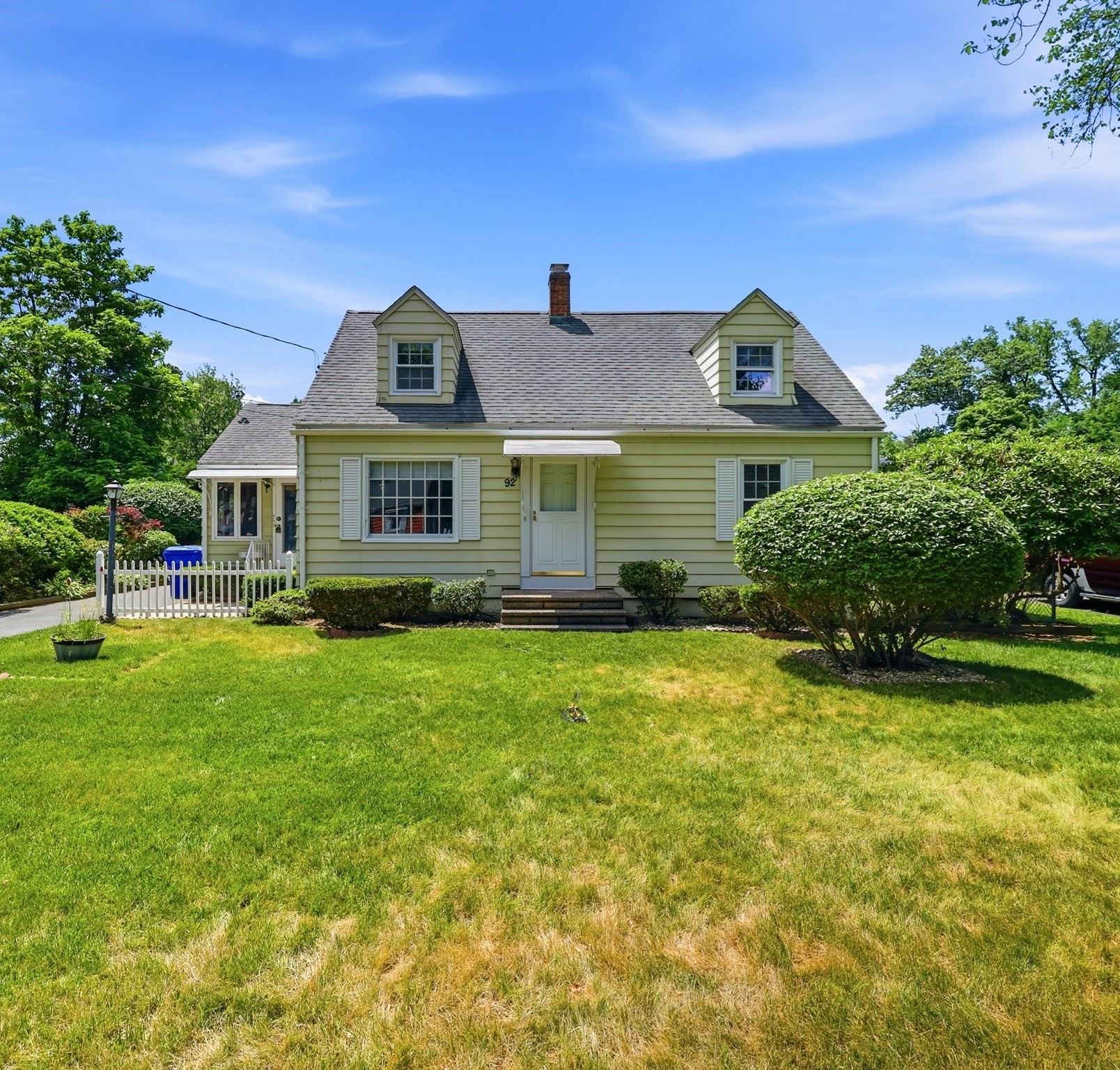 92 Massreco St, Springfield, MA 01109
