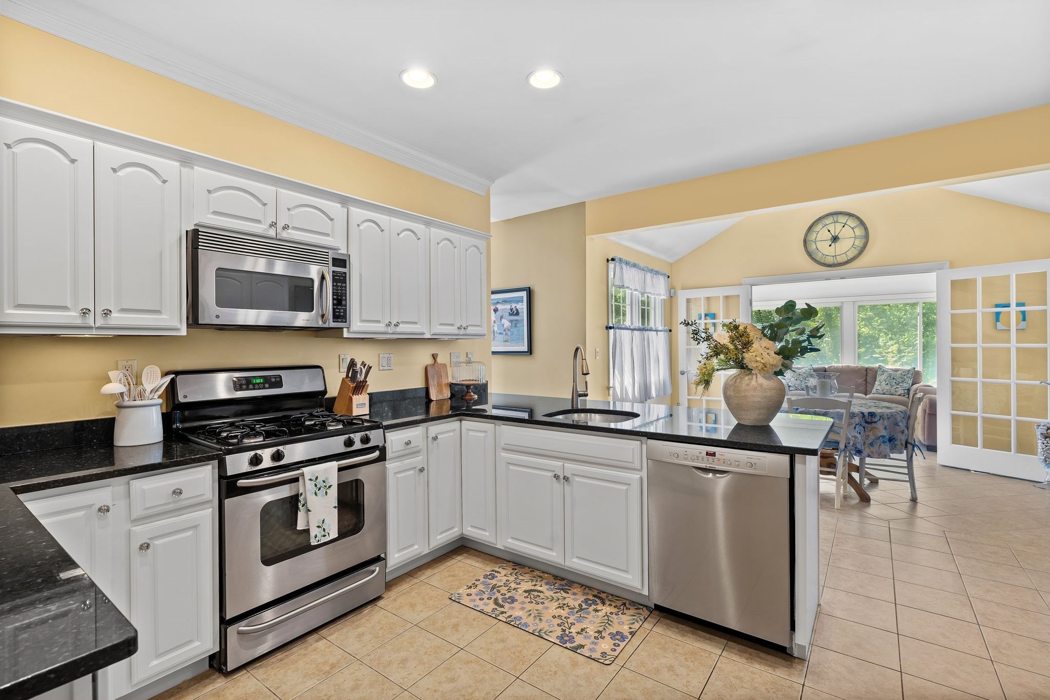 894 Liberty Street Unit 6, Braintree, MA 02184 - Image 11