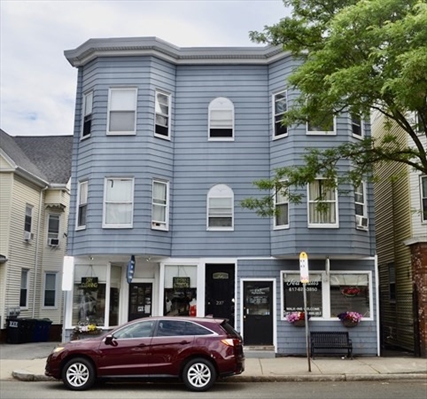 237 Highland Ave