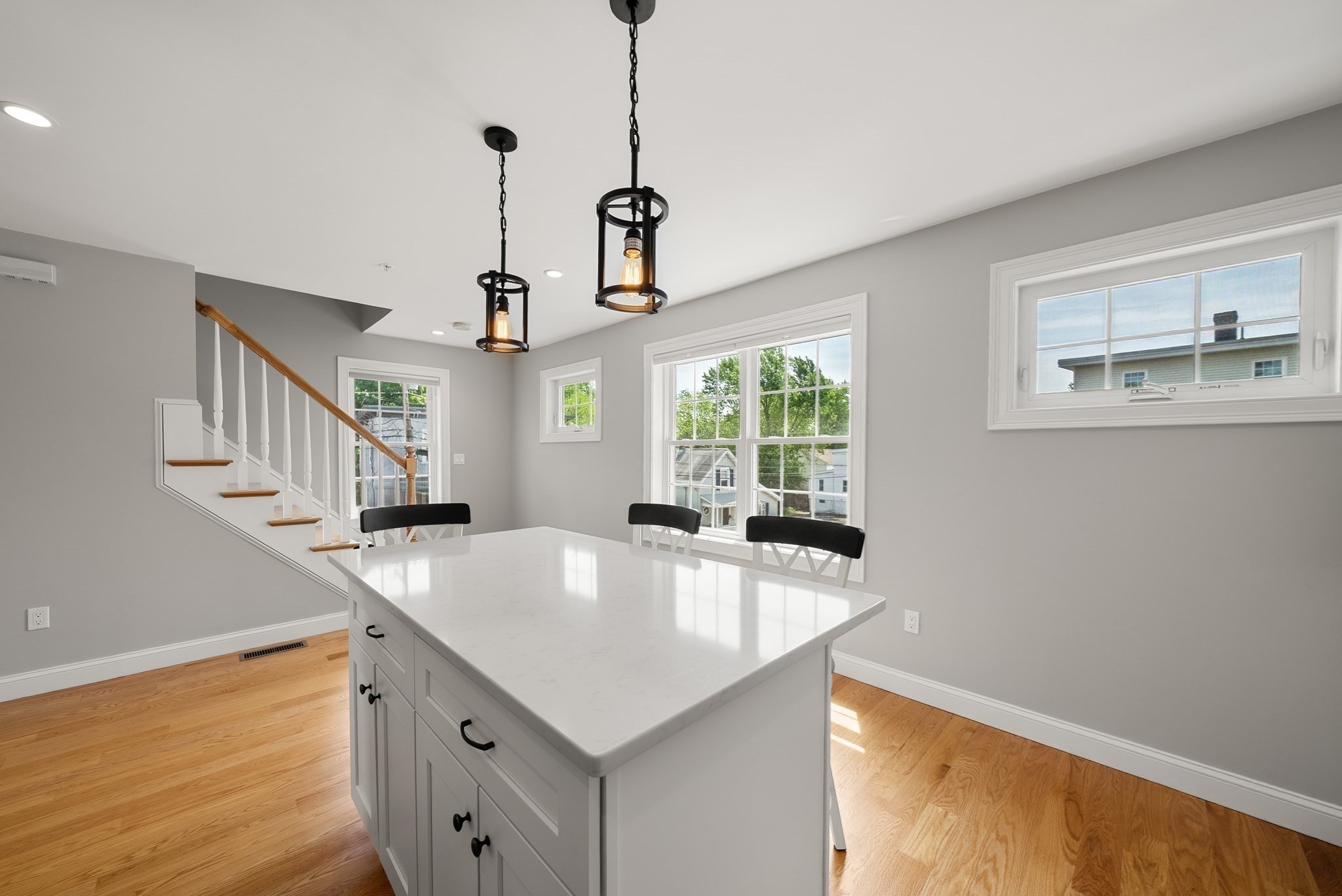 61 Valley St Unit 1, Wakefield, MA 01880 - Image 2