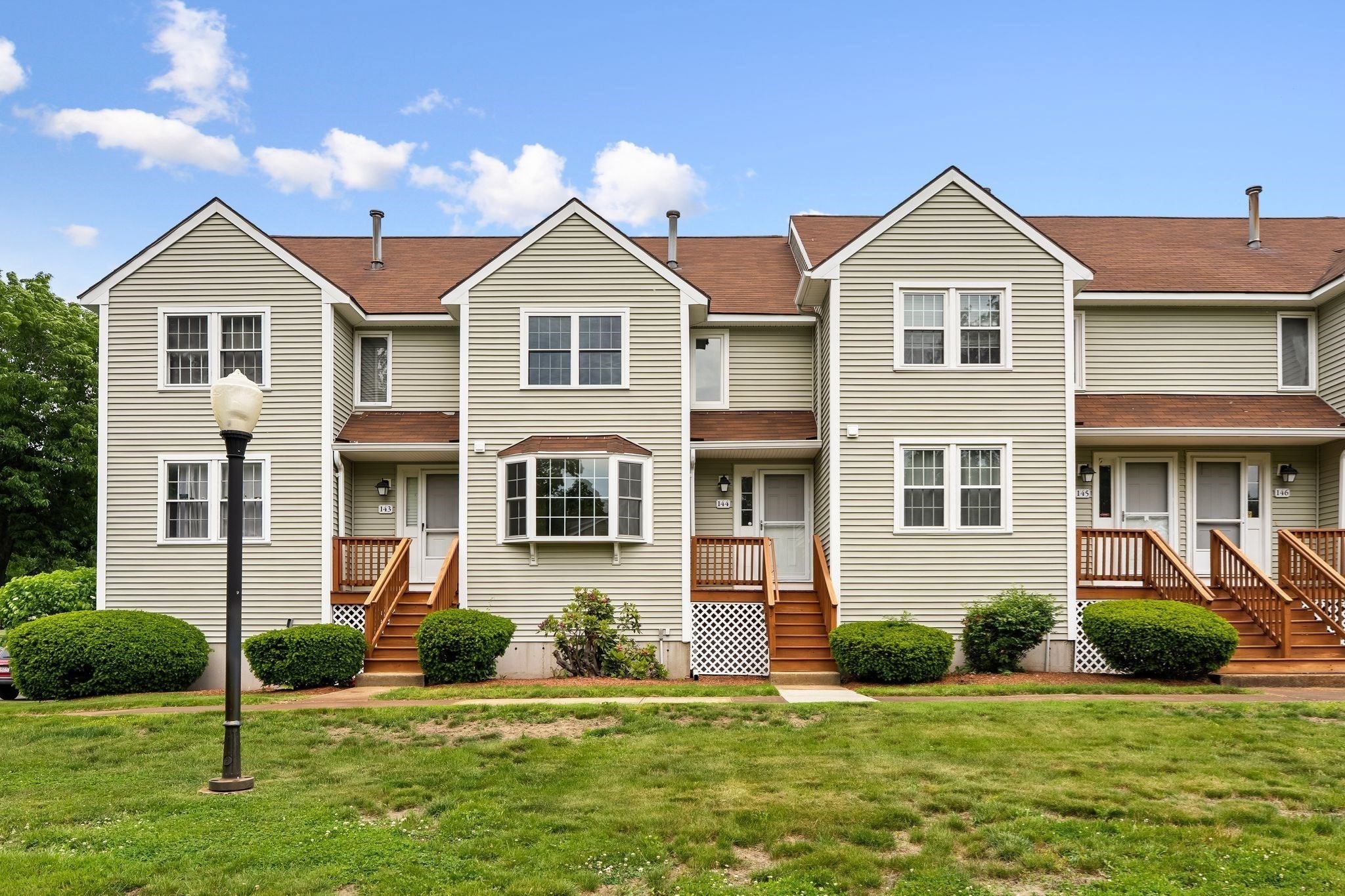 144 Patrick Rd Unit 144, Tewksbury, MA 01876