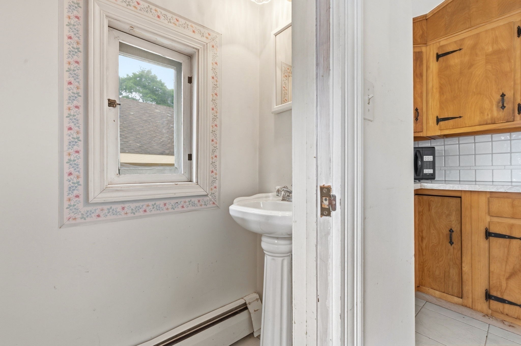 17 Munroe Street, Lynnfield, MA 01940 - Image 7