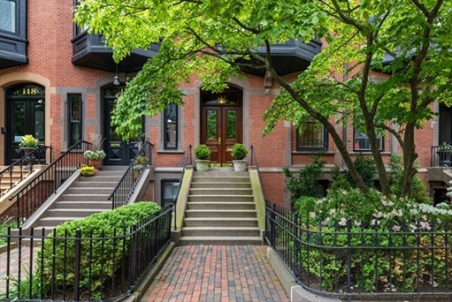 122 Marlborough Street