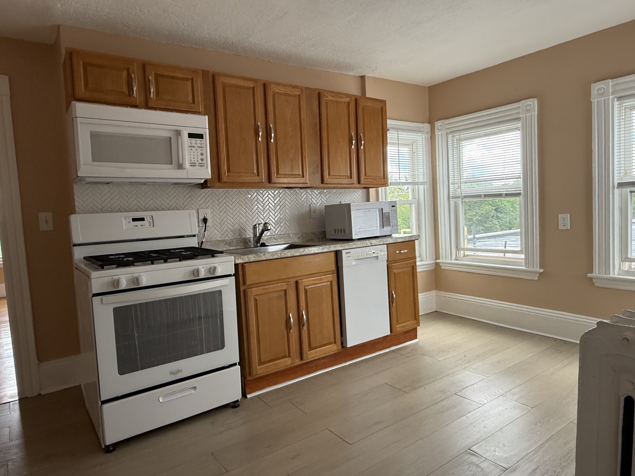 145 N Common, Lynn, MA 01905 - Image 7