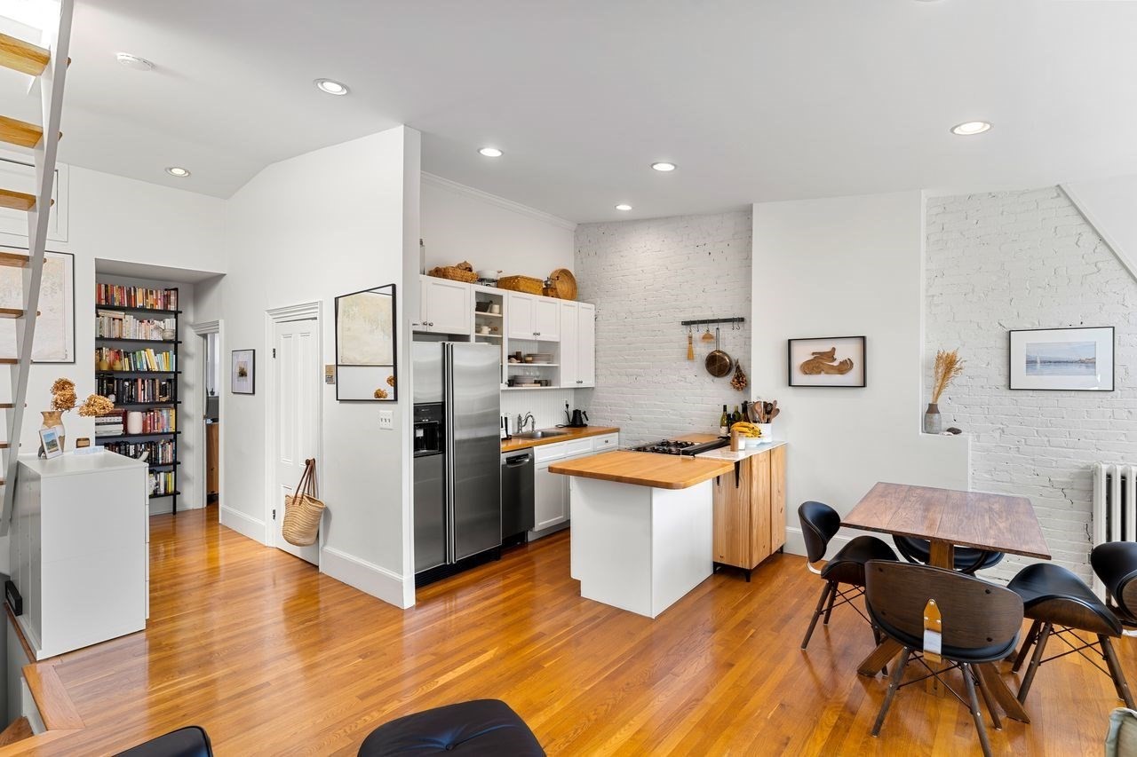 154 W Concord St Unit 4, South End, Boston, MA 02118 - Image 2