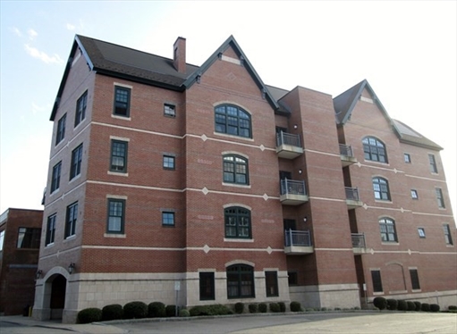 10 Winchester Place, Apt 102