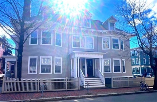 354 Harvard St, Apt 1