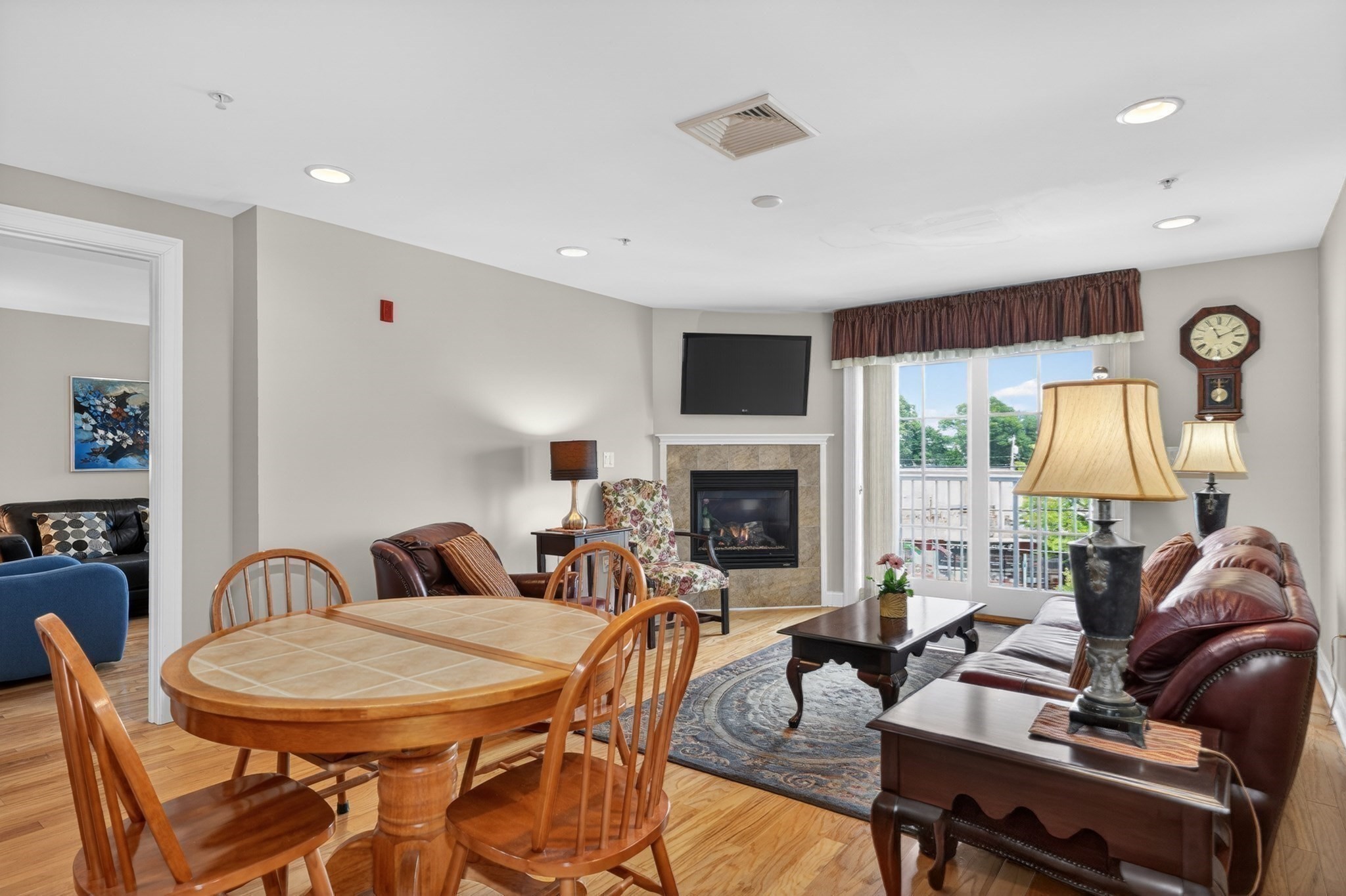 235 Cambridge Street Unit 202, Burlington, MA 01803 - Image 10