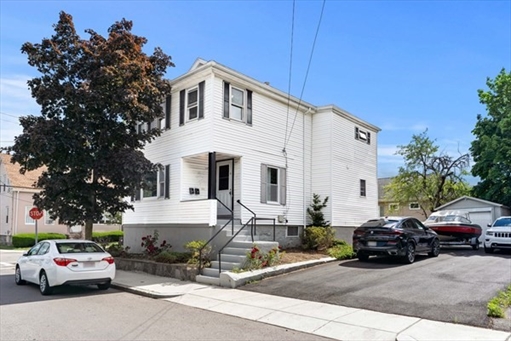 11 Pinkert St