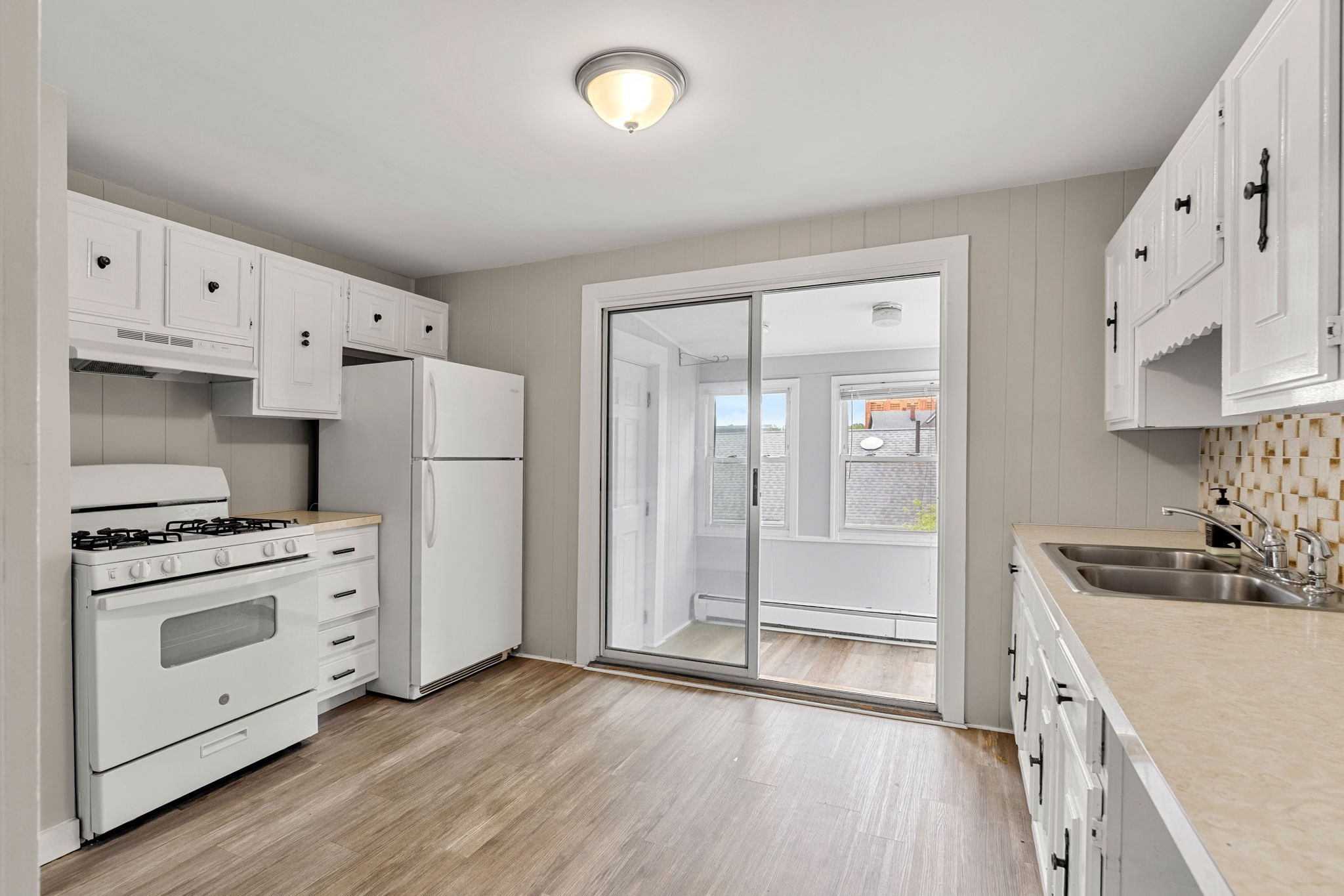 11 Pinkert St, Medford, MA 02155 - Image 8