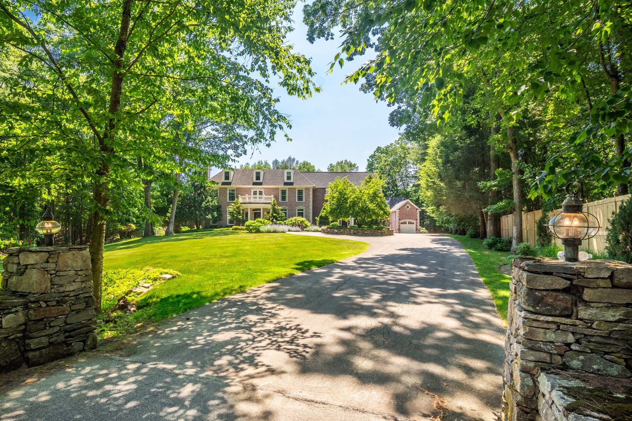 4 Wren Circle, North Reading, MA 01864 - Image 2