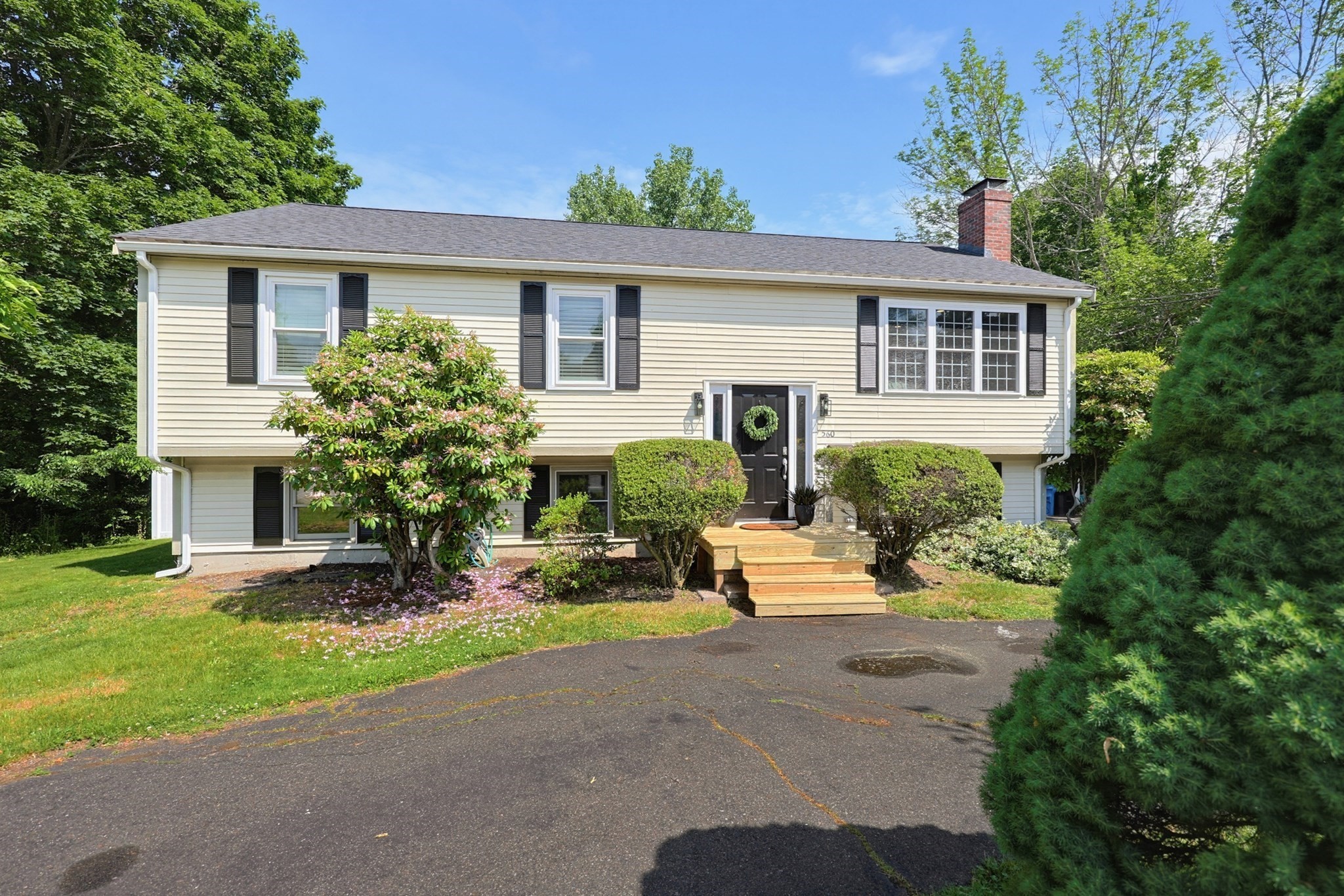 560 South Ave, Whitman, MA 02382