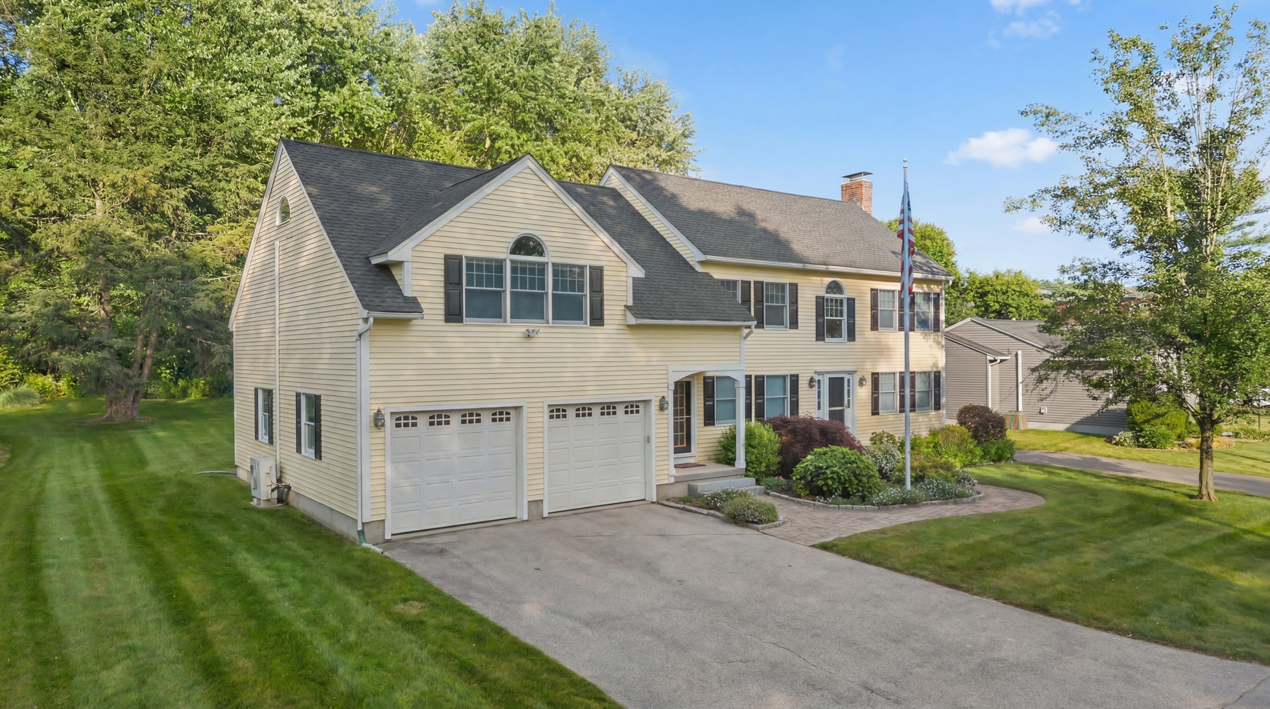 17 Stone Ave, Shrewsbury, MA 01545
