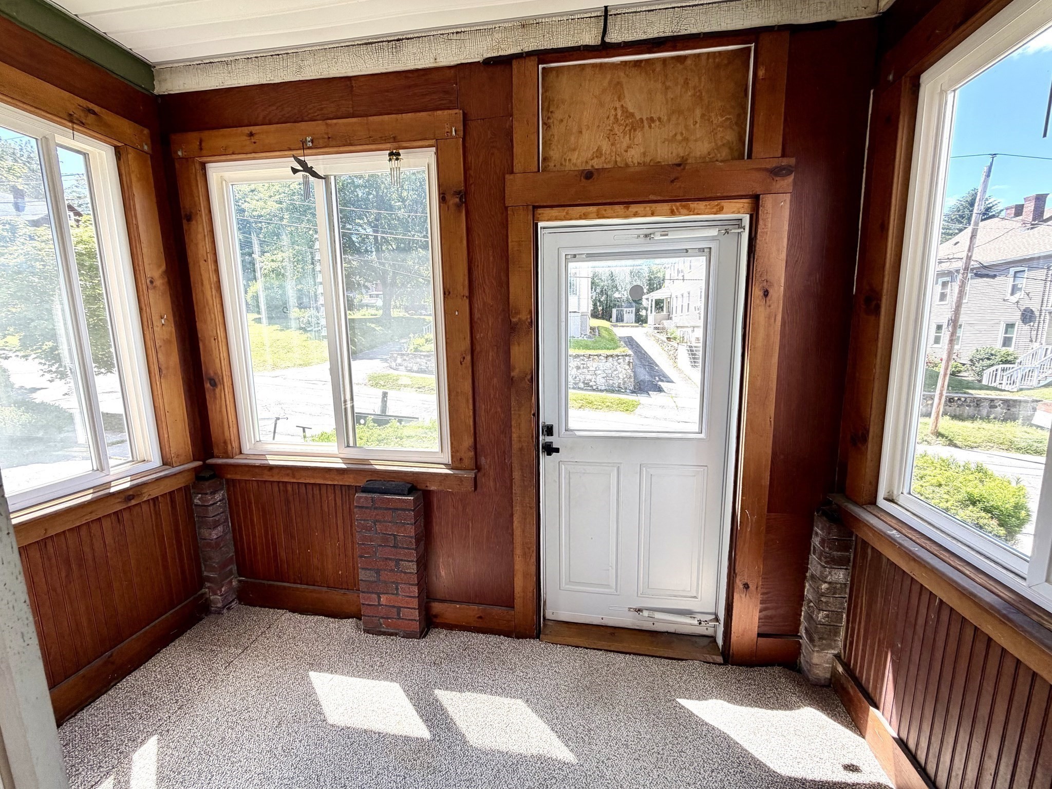 105 Beech St, Clinton, MA 01510 - Image 12