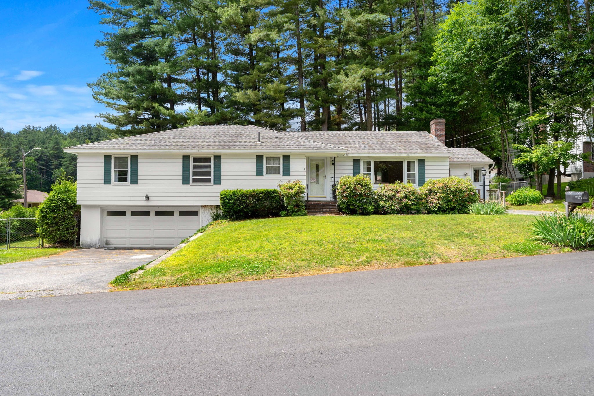 6 Norfolk, Leominster, MA 01453