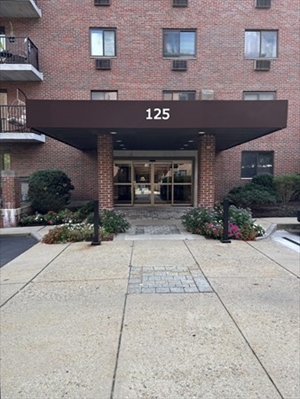 125 Pleasant, Apt 608