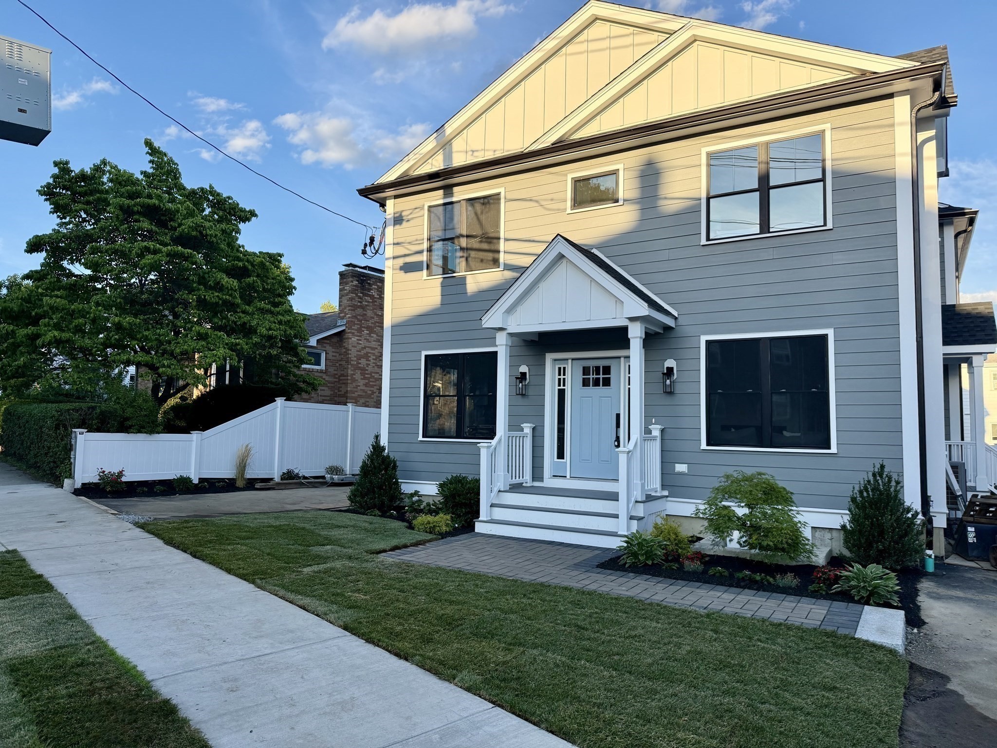 197 Lexington St Unit 197, Watertown, MA 02472