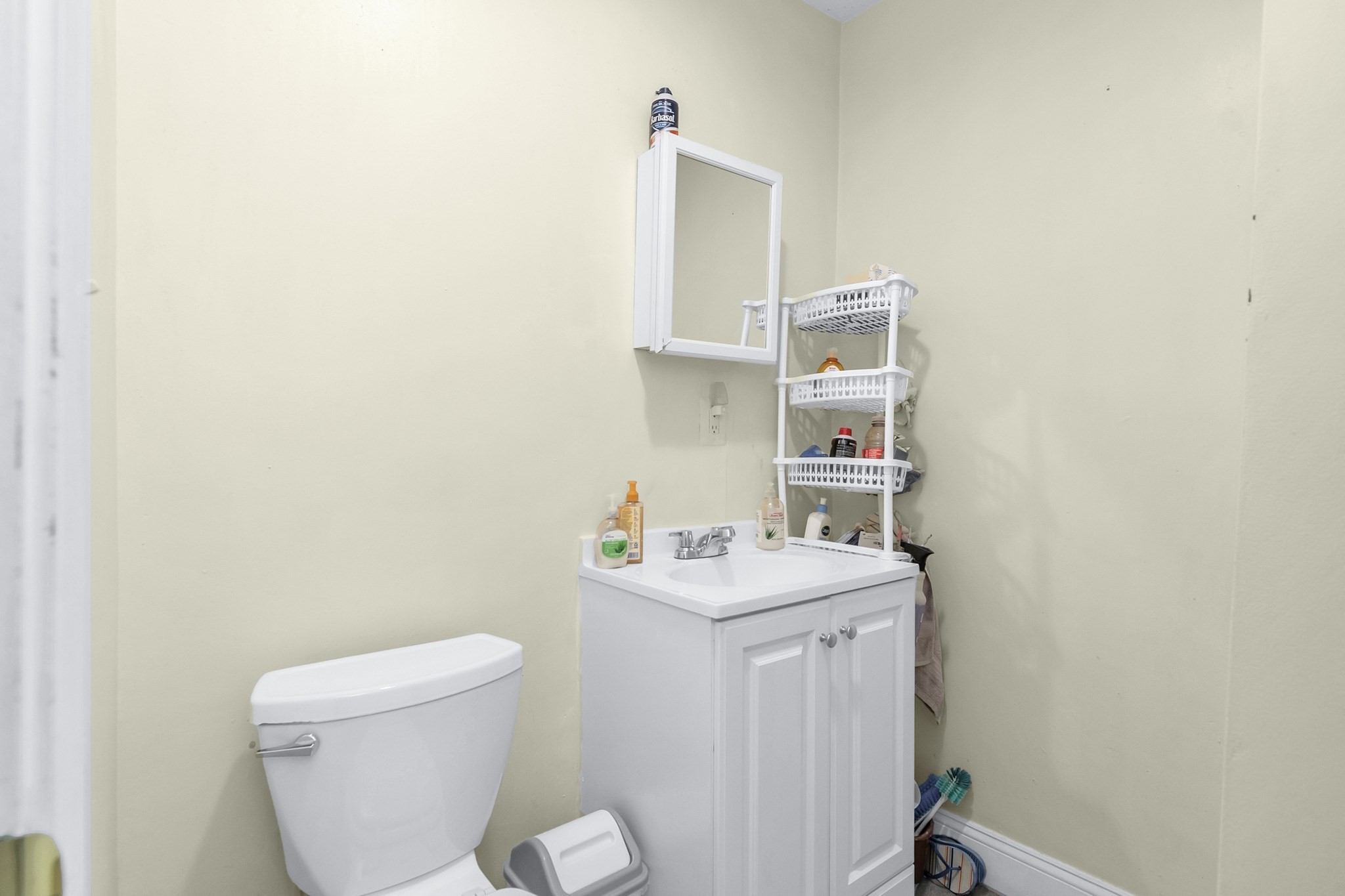 180 Chestnut Street, Chelsea, MA 02150 - Image 16