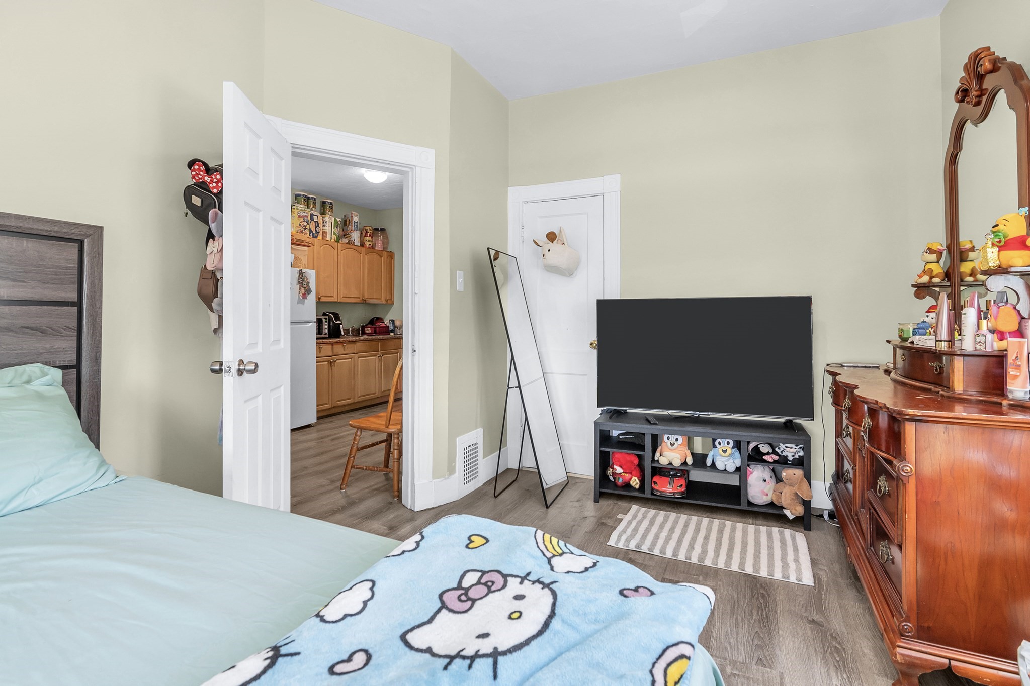 180 Chestnut Street, Chelsea, MA 02150 - Image 32