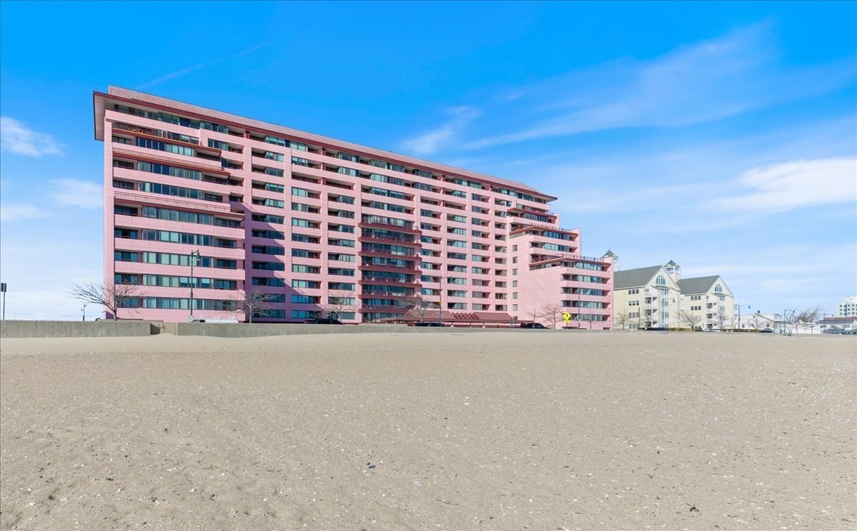 350 Revere Beach Blvd Unit 13R, Revere, MA 02151