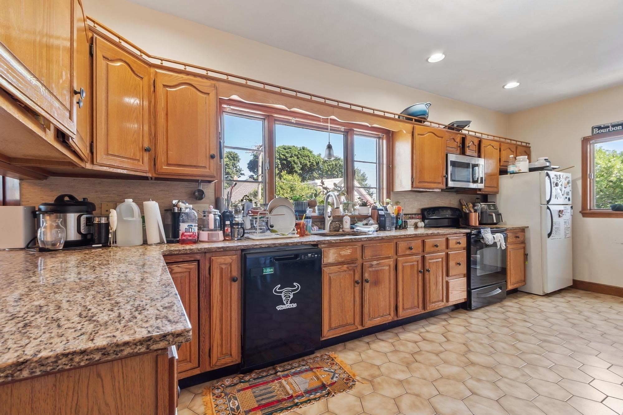 562 Main St, Medford, MA 02155 - Image 18