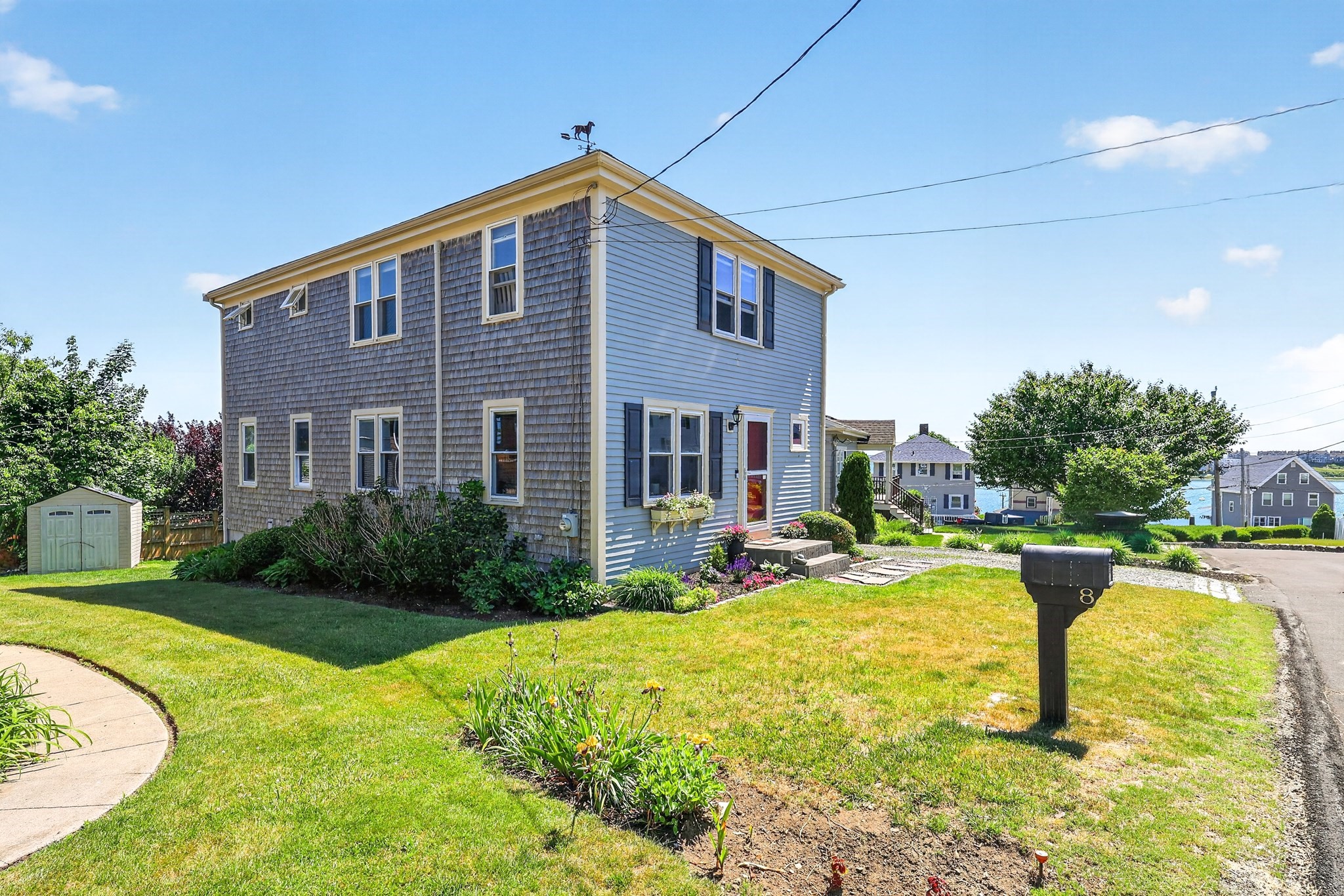 8 Standish Avenue, Hull, MA 02045